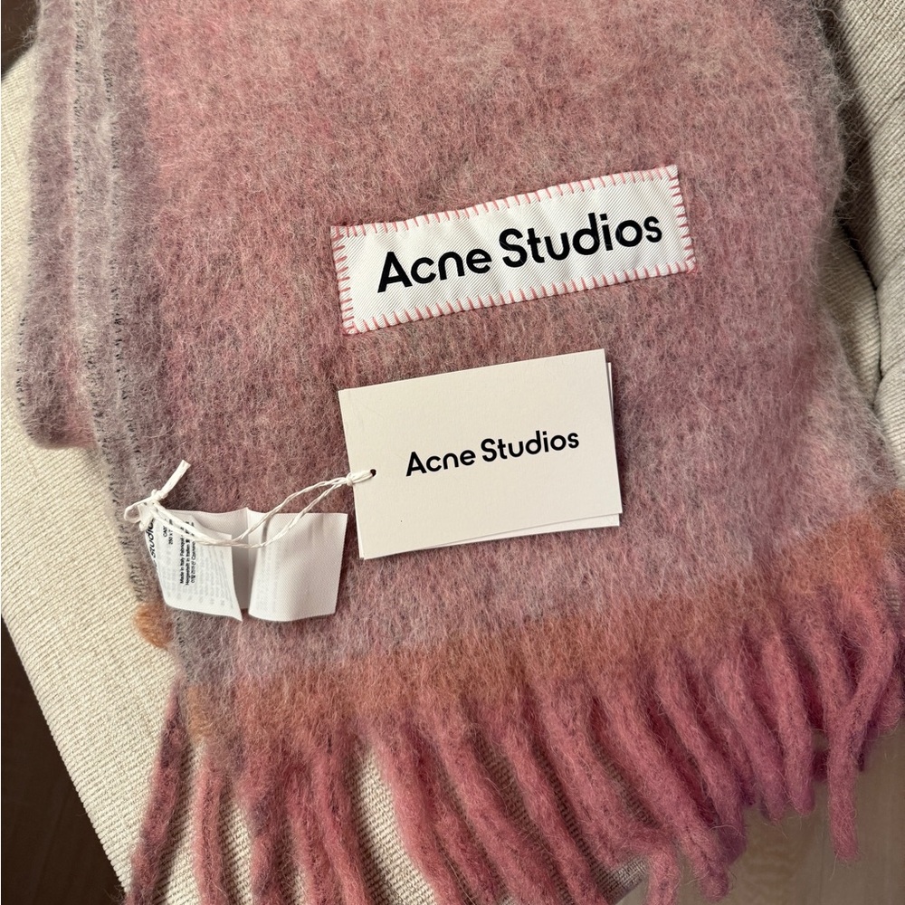 Acne Studios Wool Mohair scarf